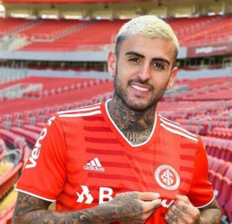 Internacional quer promoção para contratar Liziero em definitivo