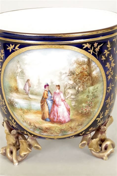 Proantic Cache pot Napoléon III En Porcelaine