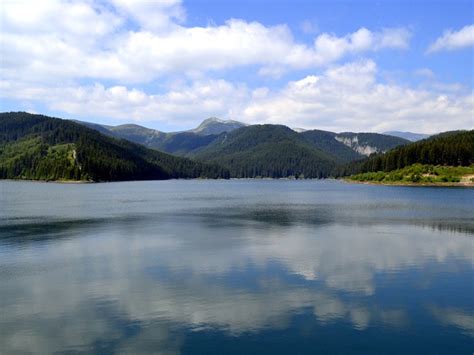 Lacul Bolboci Sau Marea Din Bucegi 20 Imagini Care Demonstreaza Ca