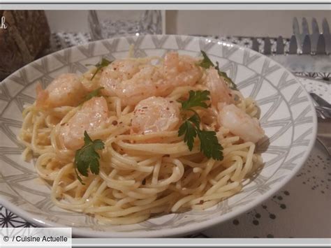 Spaghetti Aux Crevettes Sauce Cr Meuse L Ail Et Au Paprika