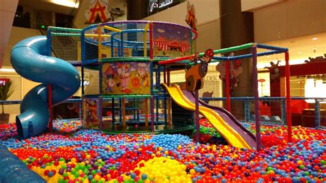 Tem Piscina Gigante De Bolinhas No Shopping Cidade S O Paulo M E Geek