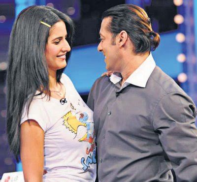 BOLLYWOOD: Salman Khan and Katrina Kaif Beautfull Image 2012