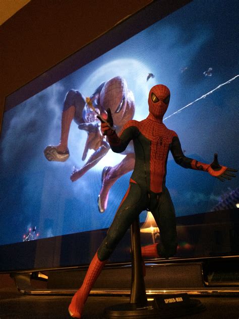 REVIEW: Hot Toys’ AMAZING SPIDER-MAN Limited Edition Figure | 13th ...