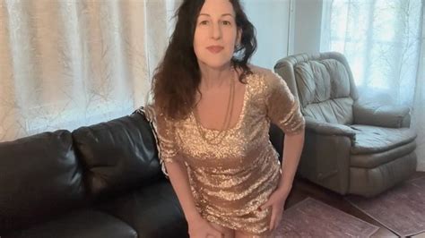 Goldfinger Resolution MP Curvy Mature MILF Amypaige Clips Sale