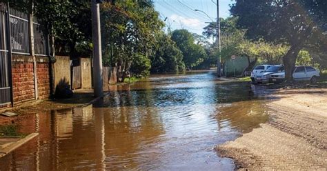 Cheia Do Rio Uruguai Deixa Famílias Fora De Casa Em São Borja E