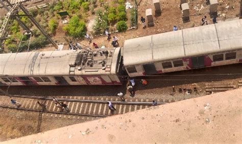 Mumbai Local Train Coach Derails At Csmt No Passenger Injured Mumbai