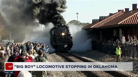 worlds largest steam engine big boy passes  oklahoma  monday