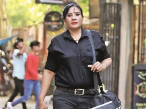 Mehrunnisa This Is Indias First Female Bouncer મેહરુન્નિસા આ છે