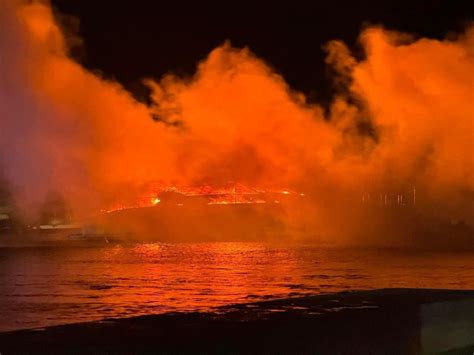 Pressmare Incendio Divora Tre Barche Nel Porto Di San Felice Circeo