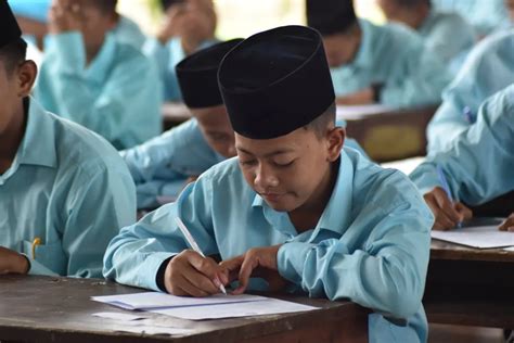 130 Nama Angkatan Pondok Pesantren Dan Artinya Terbaru Nesaelearning