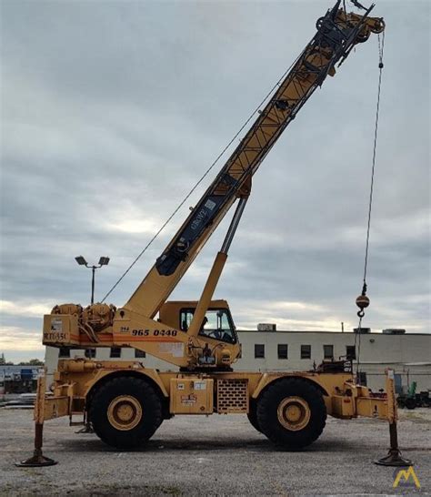 Grove Rt C Ton Rough Terrain Crane For Sale Hoists Material