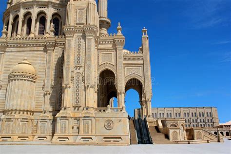 Heydar Mosque in Baku, Azerbaijan Editorial Stock Photo - Image of ...