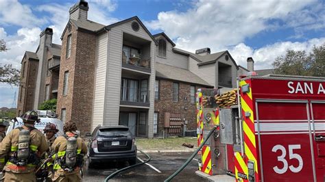 20 People Displaced After Fire Rips Through West Side Apartment Building Safd Says Youtube