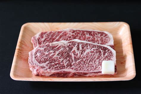 お肉の一人前は何グラム？料理別に【画像付き】でプロが解説！ Nikuhack