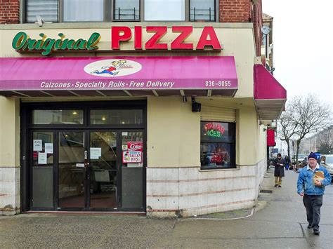 10 Great Old Fashioned Brooklyn Neighborhood Pizzerias Eater Ny