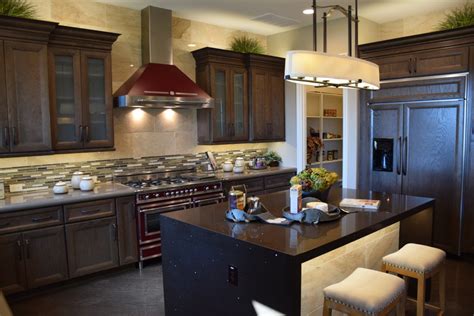 Kitchen Island Lighting Choices | Fulton Homes