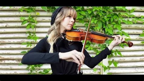 Lindsey Stirling Husband, Past Affairs, Net Worth, Boyfriend, and Bio ...