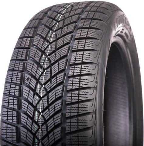 Opony Terenowe Zimowe Goodyear Ultragrip Performance SUV Gen 1 265