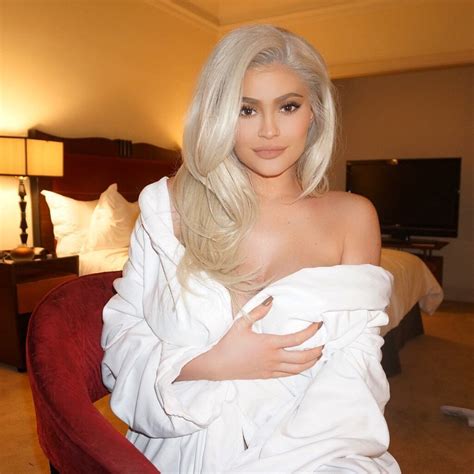 Kylie Jenner Presume Su Incre Ble Cuerpo Post Parto Y Tienes Que Verla