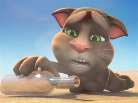 Talking Tom Eyes Up Close