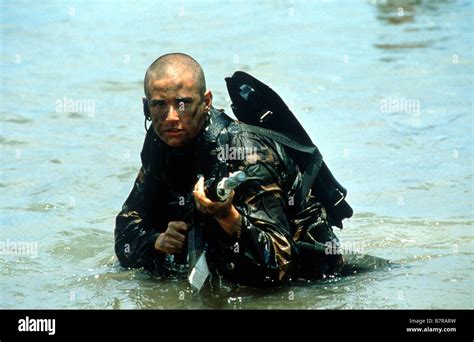 Demi moore g i jane hi-res stock photography and images - Alamy