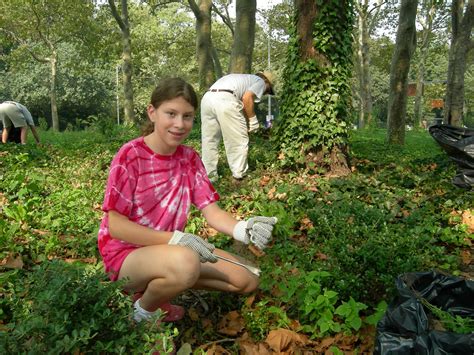 Alliance Launches Junior Volunteer Corps - Prospect Park Alliance