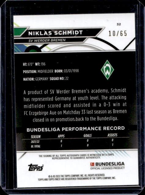 2022 23 Topps Finest Bundesliga Niklas Schmidt Blue Refractor Auto RC