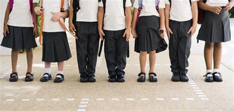 Educación Usar Uniforme Durante Clases Virtuales No Es Obligatorio