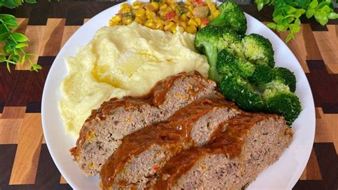 Turkey Meatloaf Mashed Potatoes Smothered Corn Broccoli Soul Food