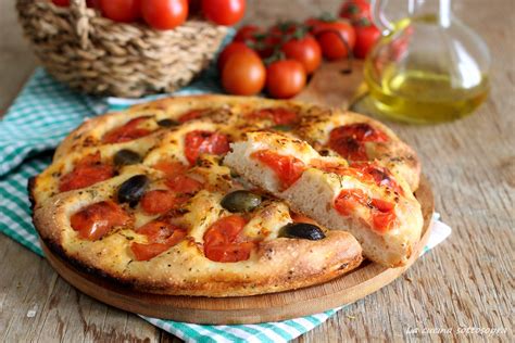 Focaccia Barese Ricetta Originale La Cucina Sottosopra