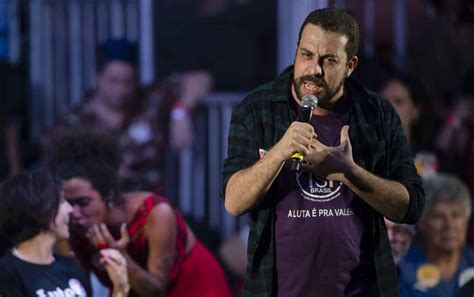 Pré Candidato Guilherme Boulos Tenta Atrair Quem Trabalha Com Aplicativo