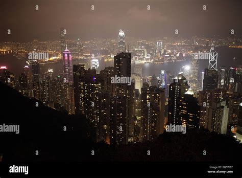 Hong Kong skyline at night Stock Photo - Alamy