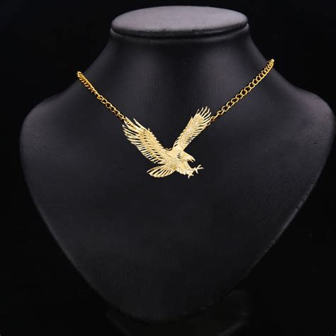 14K Yellow Gold Eagle Pendant 35 Mm X 45 Mm Property Room