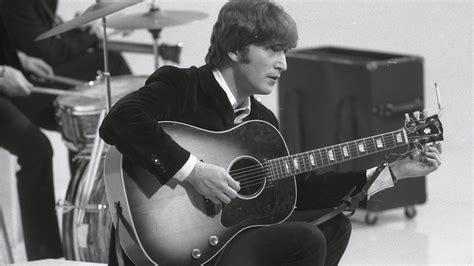 Guitarra De John Lennon Descubierta En Un Desv N Ingl S Sale A Subasta