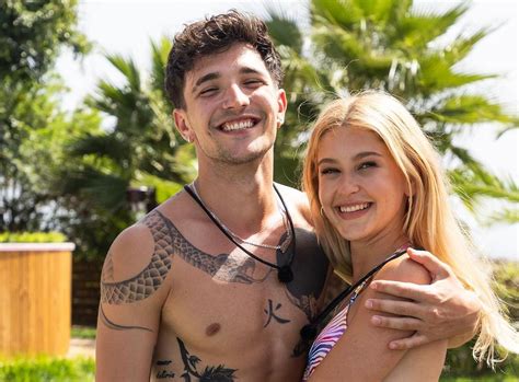 Valentin Popescu a fost eliminat de la Love Island România Cu cine l a