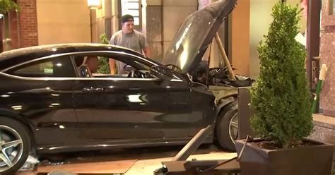 Un Auto Se Estrelló Contra Un Hotel De Trump Y Llegó Hasta El Lobby Infobae