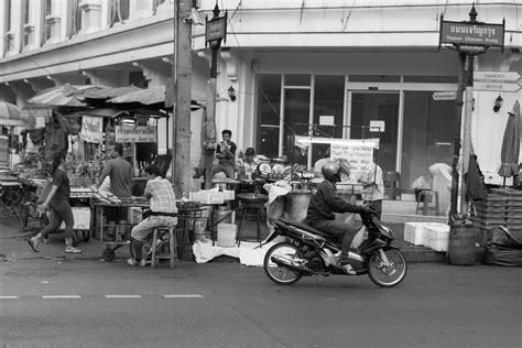 Charoen Krung Road At Bangkok November Thailand Ba Flickr