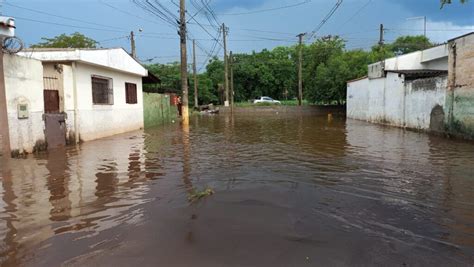 Nuvem prateleira chama a atenção de moradores de Ribeirão Entenda