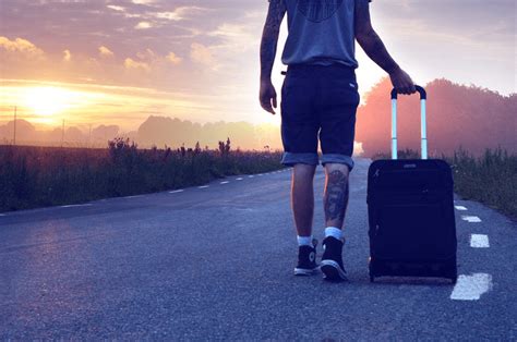 Les 10 indispensables à mettre dans sa valise pour partir en voyage