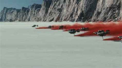 Primer Tráiler De «star Wars The Last Jedi Muestra Escenas En El