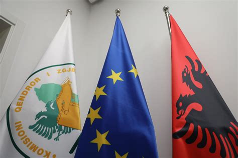 Reforma Zgjedhore Komisioneri Celibashi Pret Ambasadorin E Bashkimit