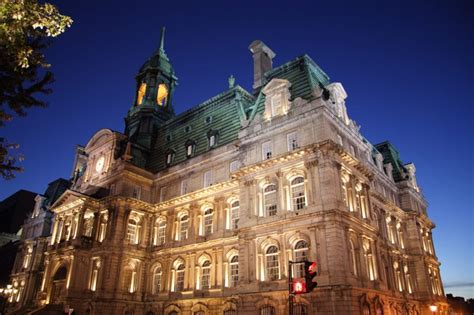 Old Montreal - Evolve Tours