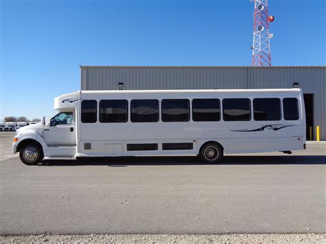 2015 Starcraft Ford F650 44 Passenger Shuttle Bus