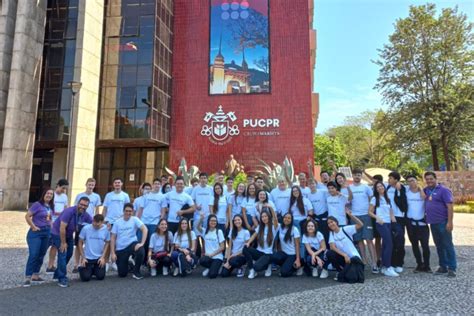 Descobrindo A Multiversidade Estudantes Da Escola Champagnat Fazem