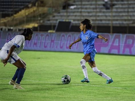 De virada Real Brasília bate Avaí Kindermann e avança às semis da