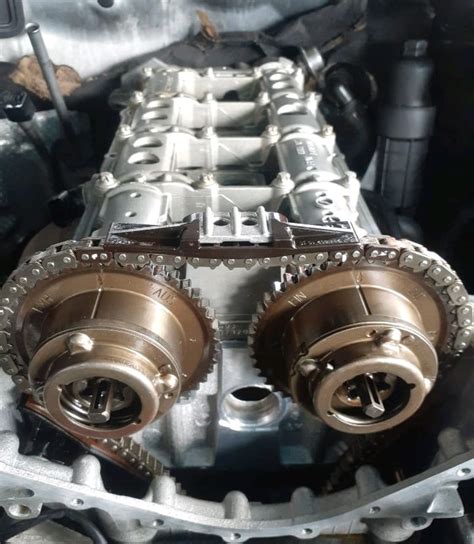 Mercedes Engine Misfire Issues: Causes & Fixes
