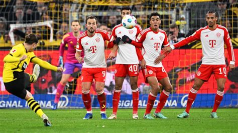 Bayern L Sen Dortmund Wieder Als Beliebtester Club Ab Noz