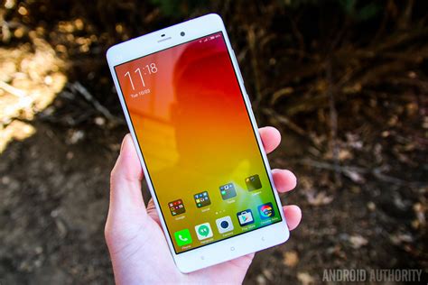 xiaomi expands  india  store