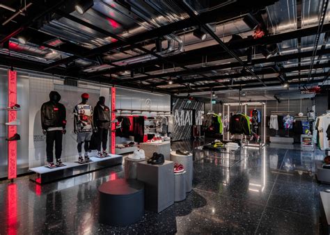 Nike House Of Innovation Paris By Umdasch