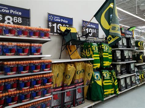 WALMART SUPERCENTER - 4550 W 11th Ave, Eugene OR - Hours, Directions ...